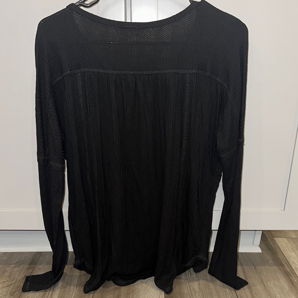 Pink Lily Black Long Sleeve Peplum Blouse - Picture 3 of 3
